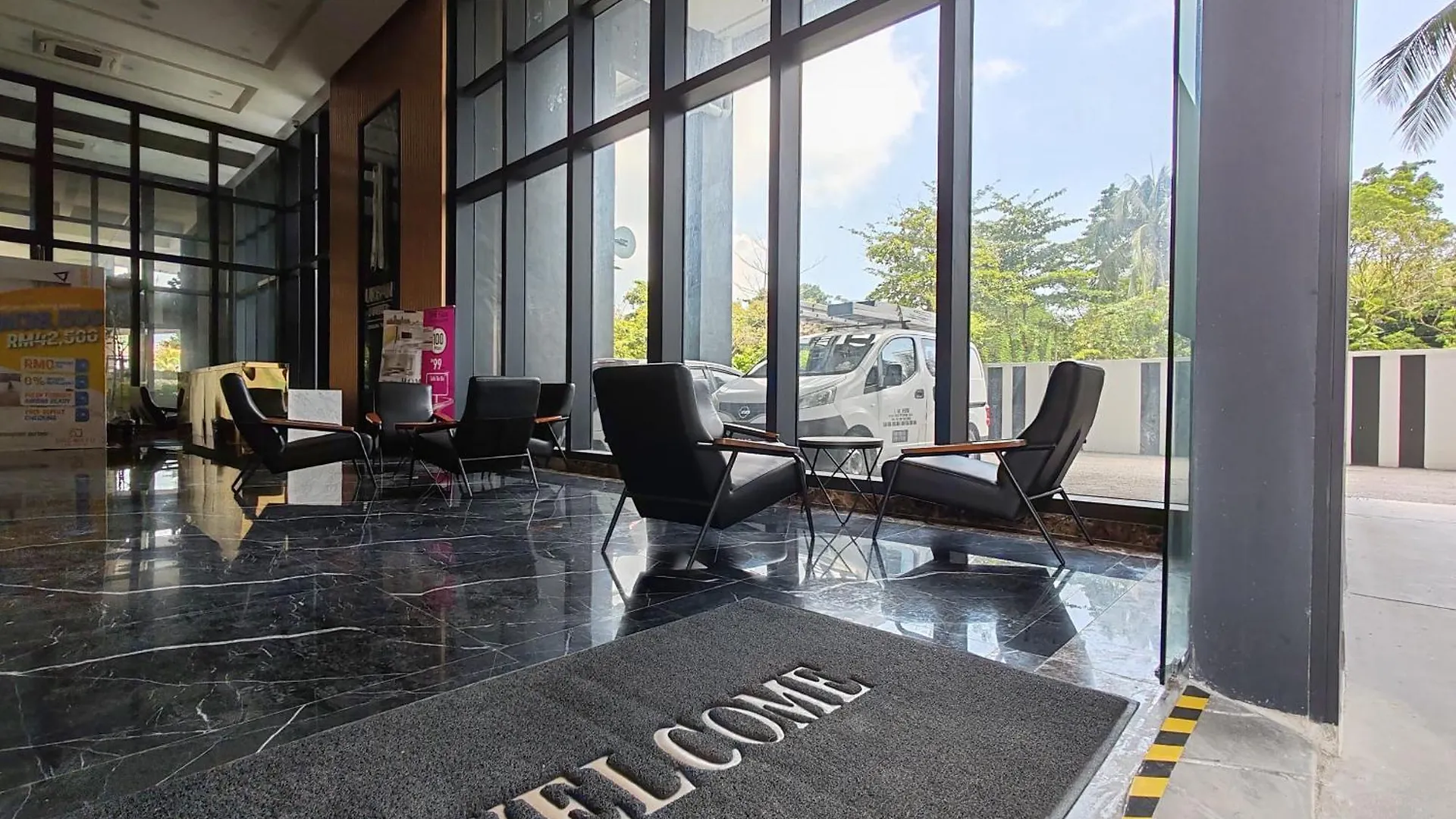 Sunlit Minimalist Suite, 7 Pax At Urban Suites Georgetown By Superstay Jelutong